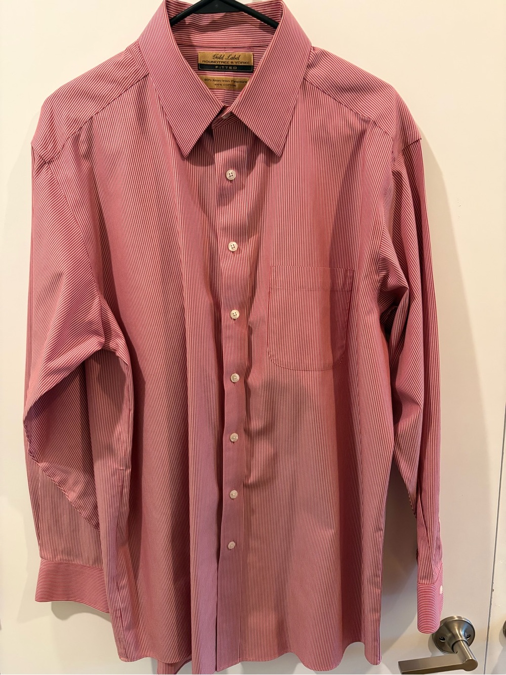 Roundtree & Yorke Men's Red Micro-Striped Dress Shirt